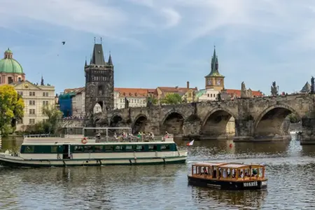 Информация о чешских виньетках для автомагистралей и их покупка на 2025 год